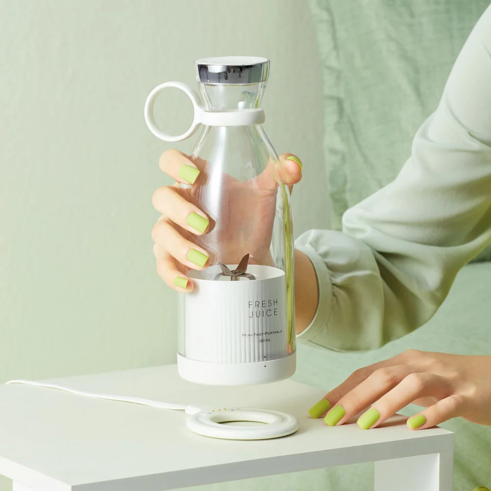 Zoeydam Portable USB Juicer Blender Mini Fruit Mixer