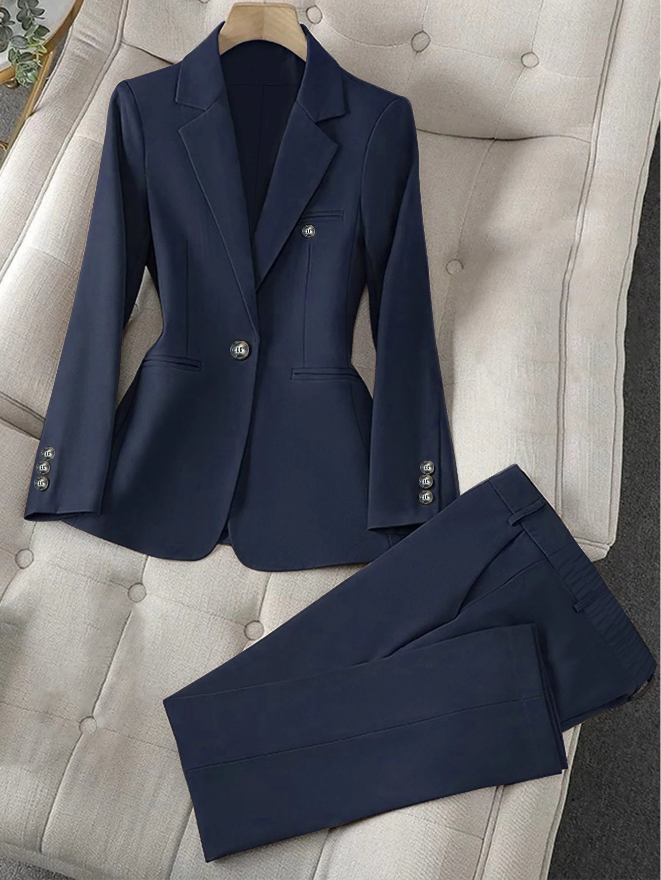 Women's Two Piece Suit With Single Button Jacket And Trousers